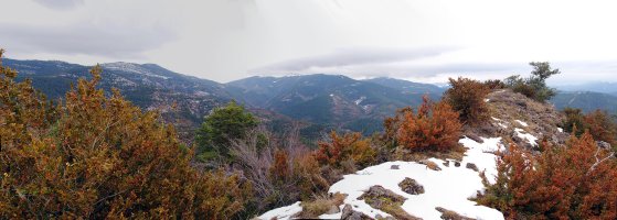 Iturteako ekialdeko gailurra (1075m)