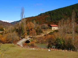 Ibiltzietako zubitxoa eta Santa Luziako ermita