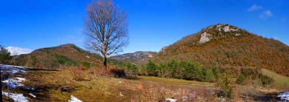 Zaldañako sakanaren hasiera. Ezkerraldean Betutagaña eta hondoan Beiegu
