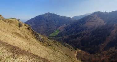 Isterbegi Urkiagako errepidetik