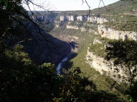 Arroilaren ikuspegia Cortigueratik gertu