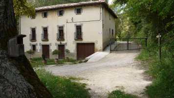 Ubaguako arroileko bidearen hasiera, Riezu aldean.