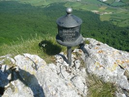 Buzoia Ekialdeko Tontorran