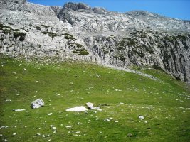 Ibón de Ezkaurre 1 trikuharria