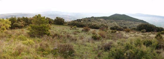 El Monteko gailurra, atzean Santa Agata