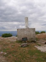 Erpin geodesikoa eta txartelontzia