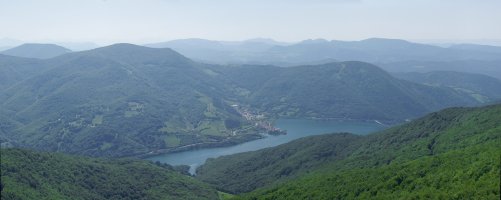 Iramendi eta Azegia Goitiko Gainetik