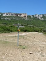 Bideak Irunberriko Arroileko ibilbidearekin bat egiten du