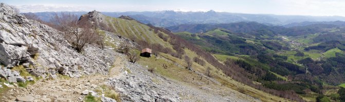 Tontorretik hurbil hegoaldera ikuspegia