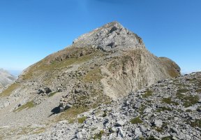 Hiru Erregeen Mahaia mendebaldeko lepotik