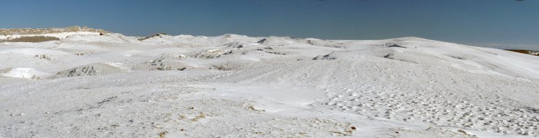 Goñiko gainak, elurrak berdindurik