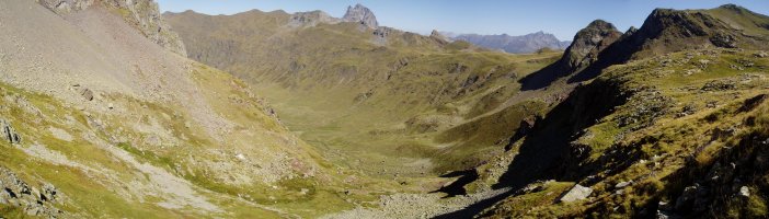 La Rinconada, Anayeteko lakuetara igotzen den bidetik ikusita