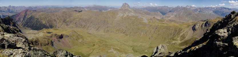 Canal Roya eta La Rinconada tontorretik ikusita