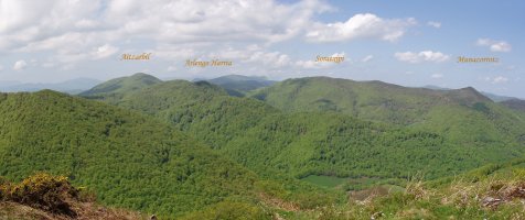 Leurtza inguruko mendiak Labeagatik