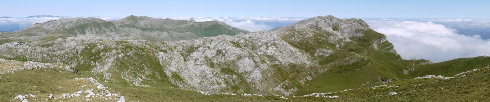 Intzako Dorreko bizkarretik ikusita