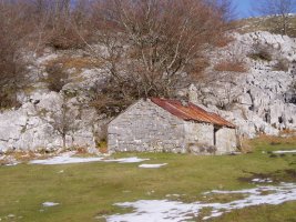 Austigarmineko txabola eta atsedenlekua
