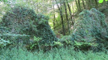 Olazar burdinolaren hondakinak, Larraul