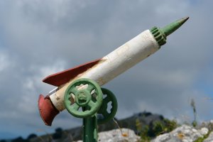 Txartelontzia, Uraitz