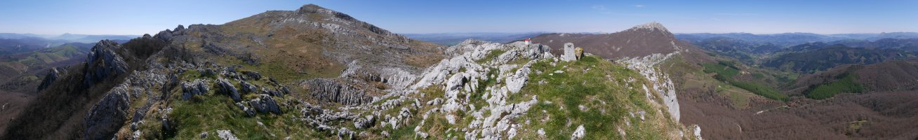 360ºko panoramika tontorraren aldamenetik