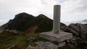 Lakhura, erpin geodesikotik