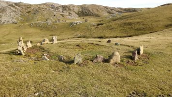 Beaskinarte harrespila 1