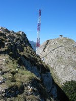 Tontorreko bi haitzak eta bien arteko antena