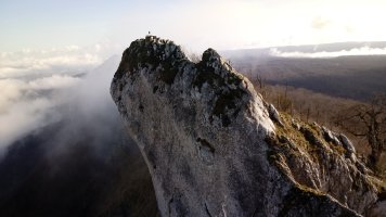 Legunbe (1128m) Ekialdeko tontorra