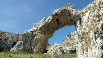 Portupekoleze haitzuloa