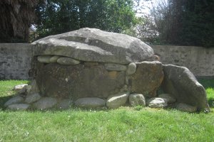 Dólmen Barzun  (Julio 2020)