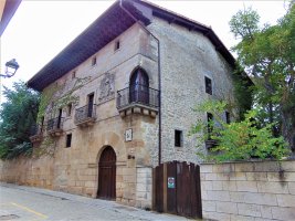 Azkarraga Etxea Agurainen