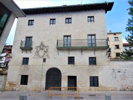 Bustamante Etxea Agurainen