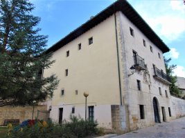 Bustamante Etxea Agurainen