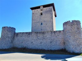 Mendozatarren Dorrea Mendozan