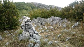 Pausaran (1267m) hegoaldeko tontorra