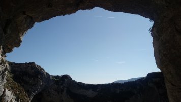 Portupekoleze haitzuloa