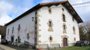 Etxeberria etxea, Jauntsarats-Basaburua