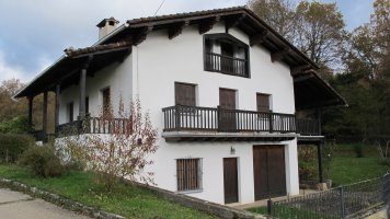 Maritxuenea etxea, Jauntsarats-Basaburua