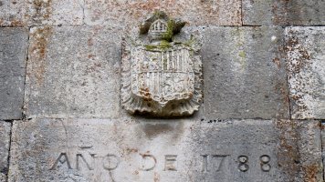 Asiñenea etxea, Muskitz-Imotz