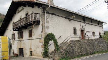 Apezenea exea, Latasa-Imotz