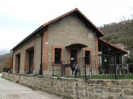 Estazioa, Latasa-Imotz