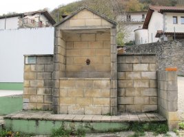 Iturria, Latasa-Imotz