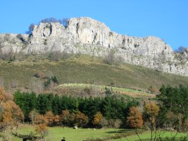 Intzartzu: Hegoaldeko hormak