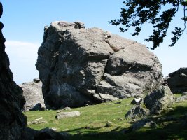 Eskaltzaileen eremuko haitza