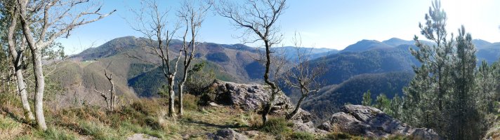 Begiratoki ederra, Leitzaran aldeko burkail batean