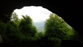 San Adrian haitzuloa