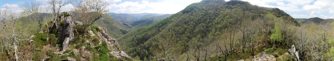 Arrisoraioko Harkaitza: tontorra eta inguruak