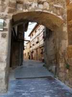 Kale Nagusiko sarrera, Antoñana