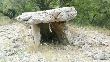 Artzabal trikuharria