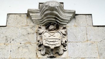 Bortanea etxeko armarria, Alli-Larraun