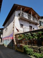 Mikelezkerrenia etxea, Bera